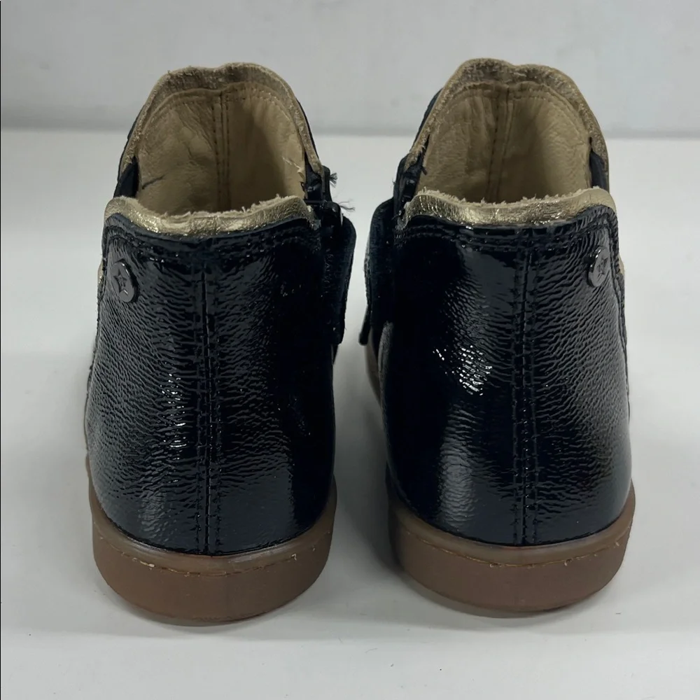 New Naturino Kids' Chelsea Boot Black Girls Size 9.5 Toddler